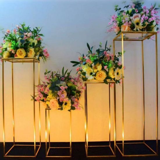 Picture of SET OF 4 METAL SQUARE STANDS WITH LEGS GOLD